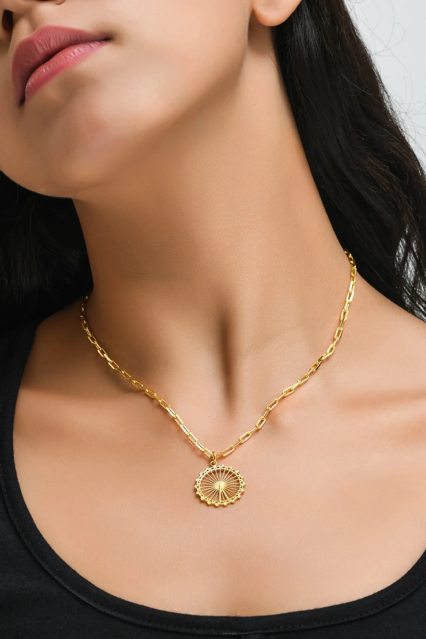 jey_jewels_london_eye_pendant_necklace__small_3.webp Sale London Eye Pendant Necklace - Small Jewellery & Pins | Luxury Gifts