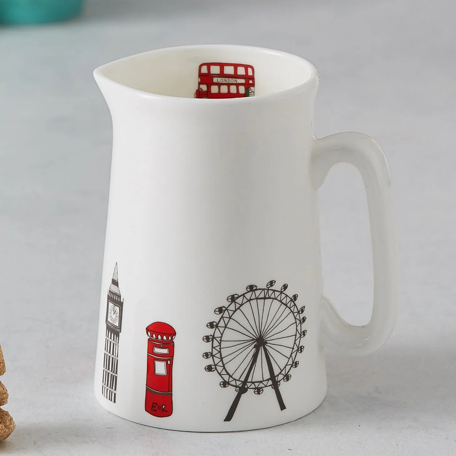 london_skyline_half_pint_jug_by_victoria_eggs_1.webp Cheap London Skyline Half Pint Jug by London Gifts
