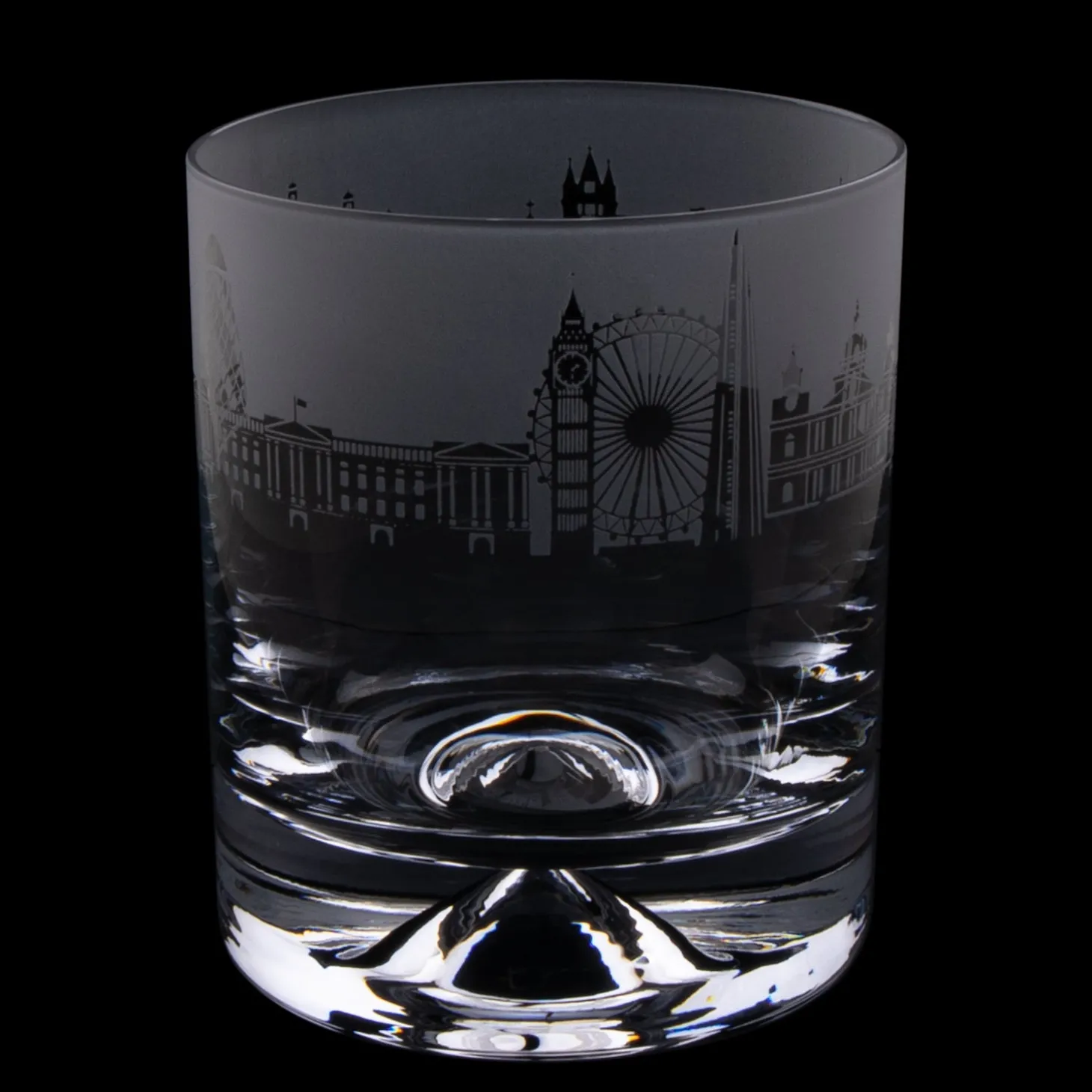 london_skyline_milford_glass_whisky_tumbler_2.webp Clearance London Skyline Milford Glass Whisky Tumbler Glasses & Glassware | London Gifts