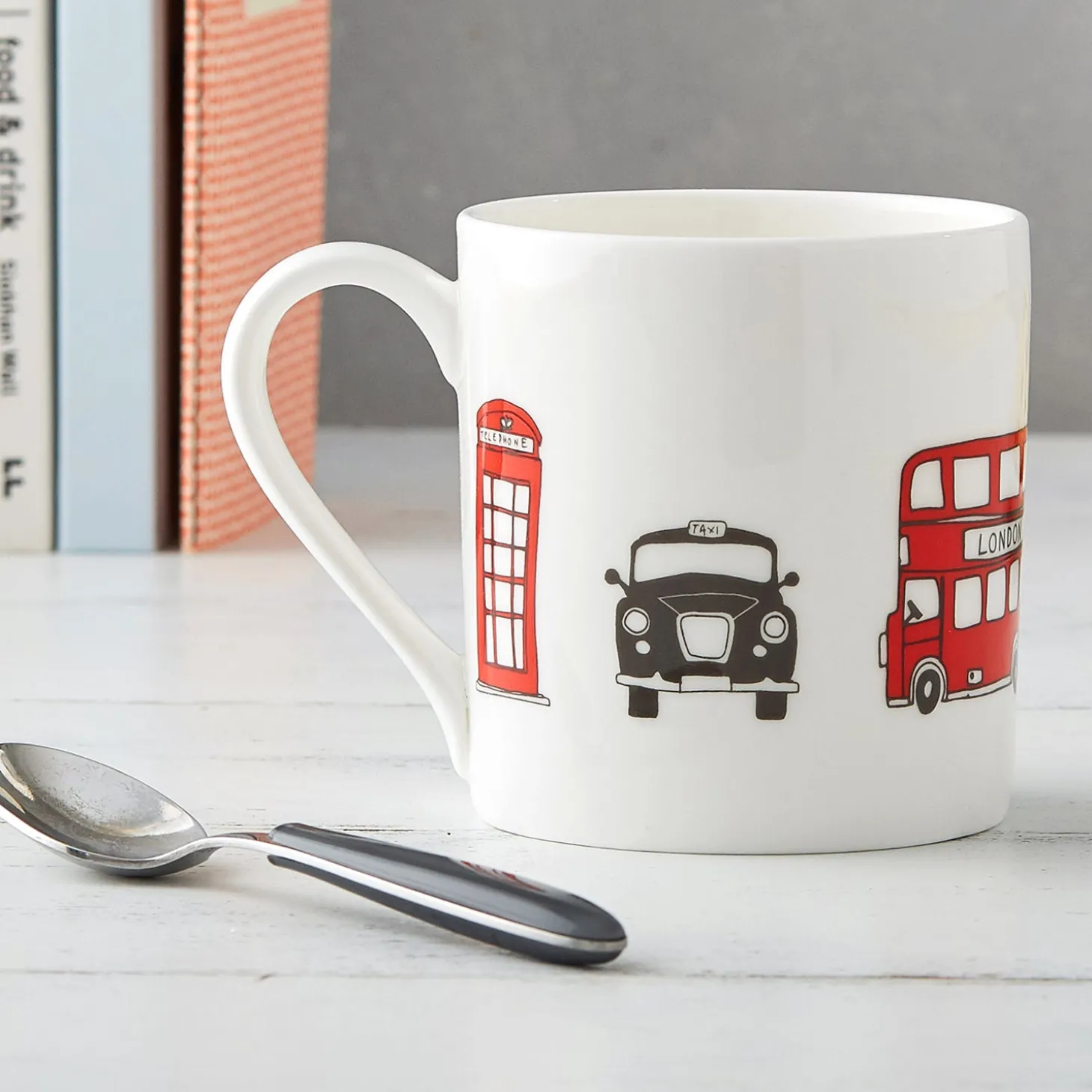 london_skyline_mug_by_victoria_eggs_1.webp Online London Skyline Mug by Mugs | London Gifts