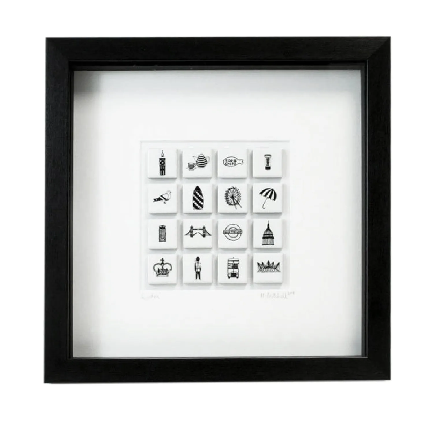 martha_mitchell_london_tile_frame__large_0.webp Outlet London Tile Frame - Large Luxury Gifts | London Gifts
