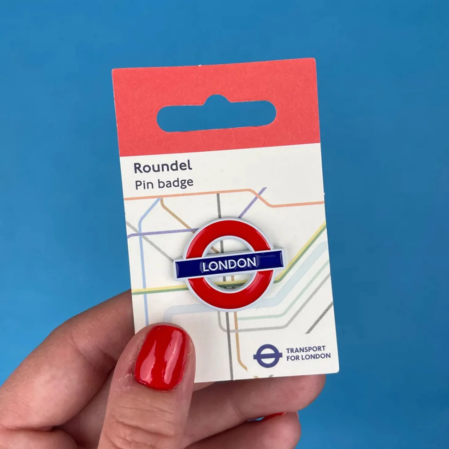 pawprint_london_roundel_pin_badge_2.webp Cheap Pawprint London Roundel Pin Badge Jewellery & Pins | London Gifts