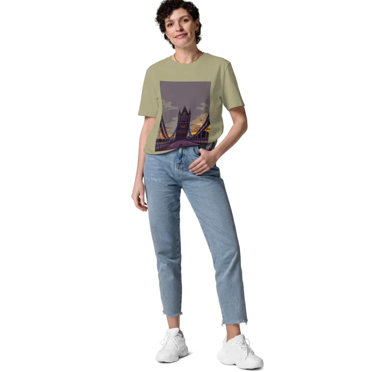 tower_bridge_at_dawn__organic_cotton_tshirt_15.webp Cheap Tower Bridge at Dawn - Organic Cotton T-Shirt Clothing | Tower Bridge Gifts